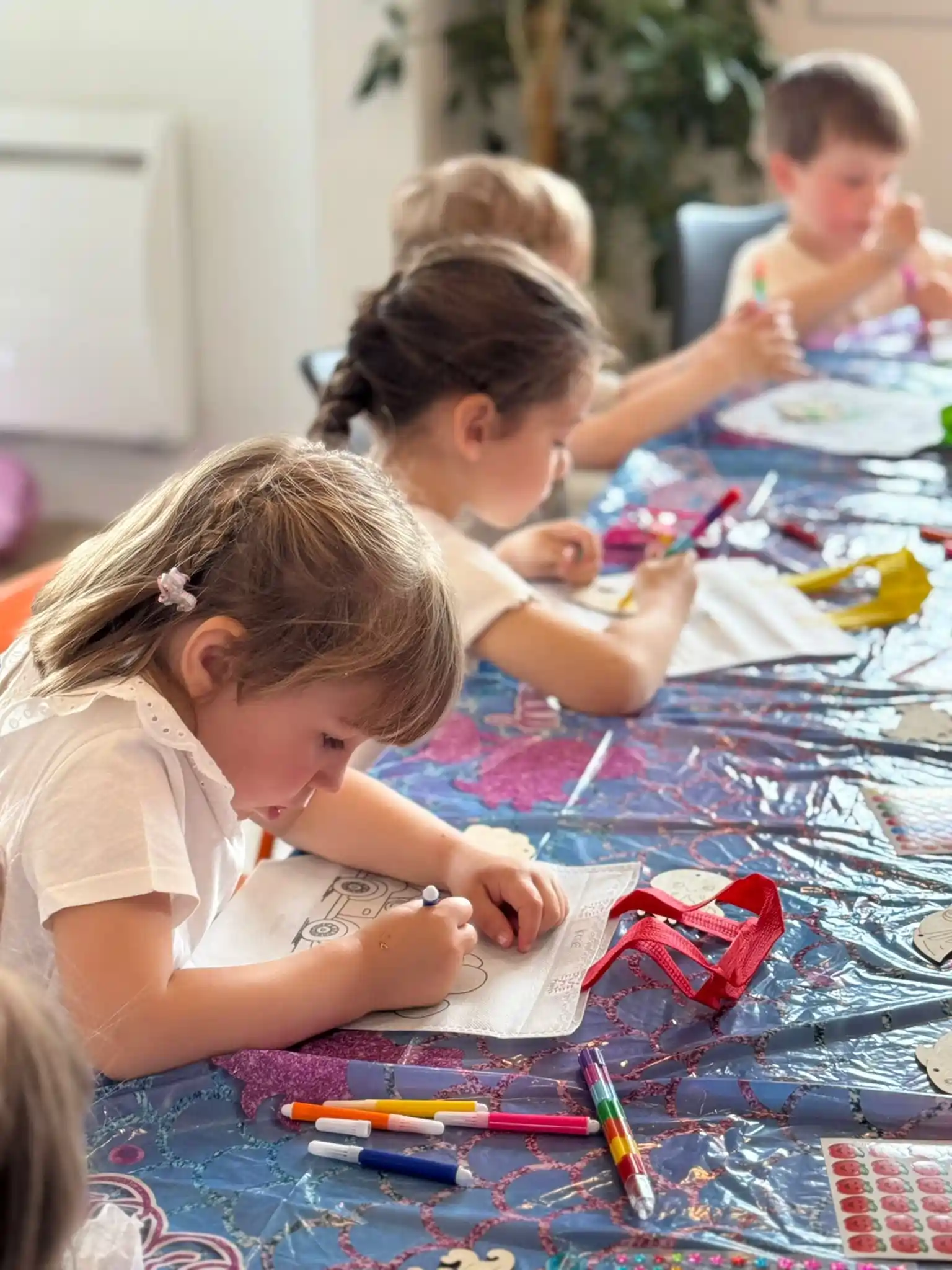 Atelier enfants organisé par Gaston Diffusion.